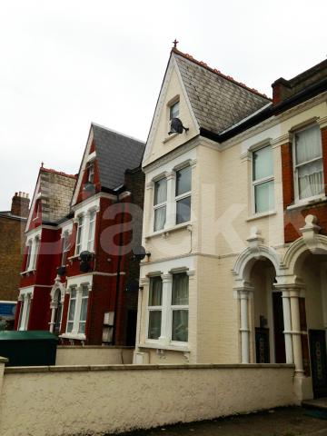 			2 Bedroom, 1 bath, 1 reception Apartment			 Rosendale Road, West Dulwich